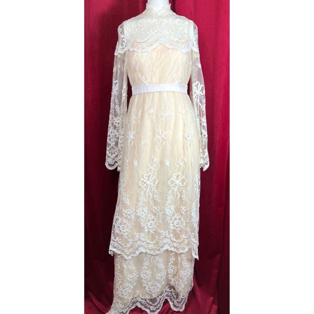 LOVELY 1970s Tambour Lace Wedding Tea Dress Tiered Skirt Edwardian Style 70s - Picture 4 of 12
